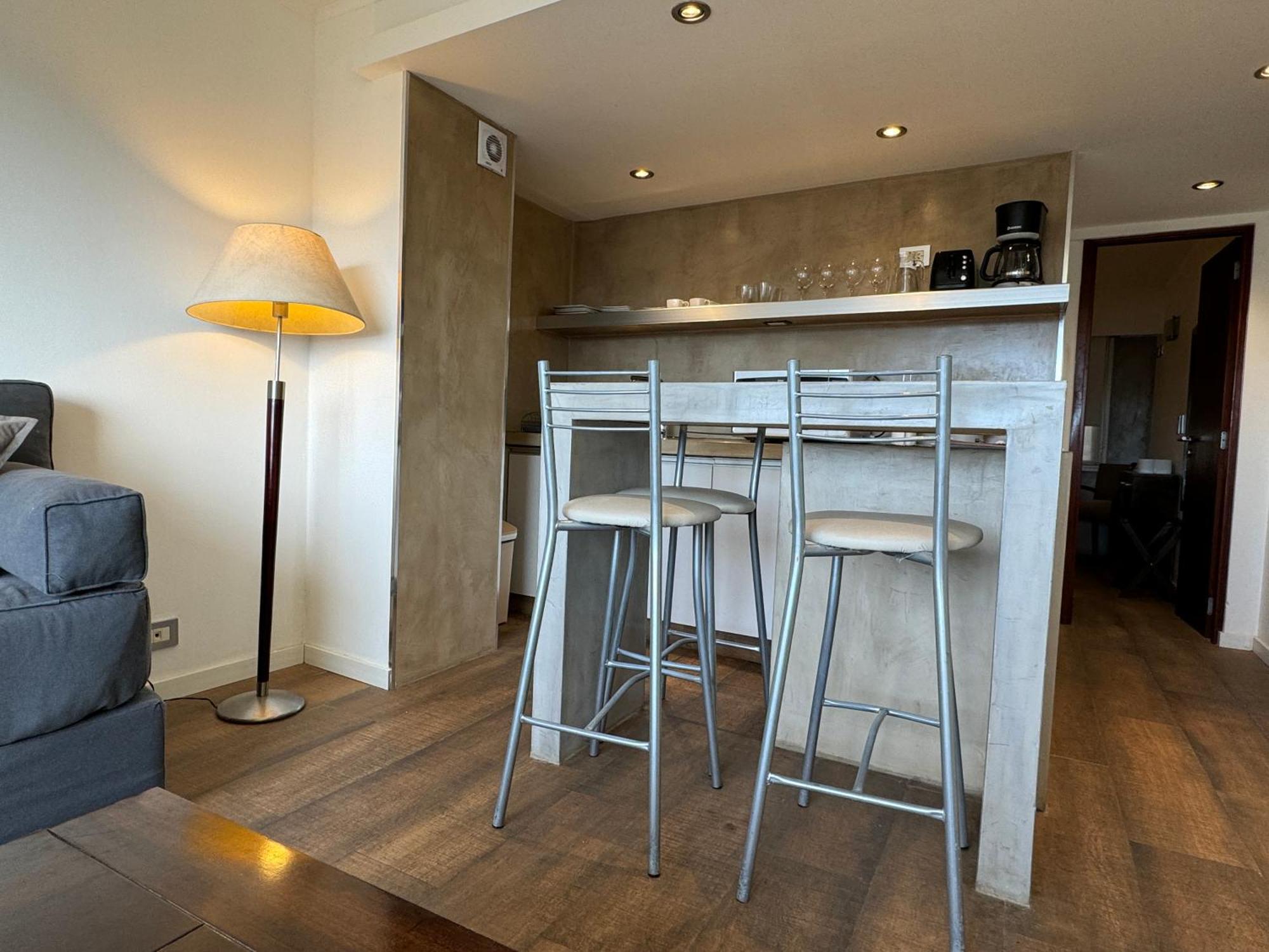 Apartamento Urbana 413 *